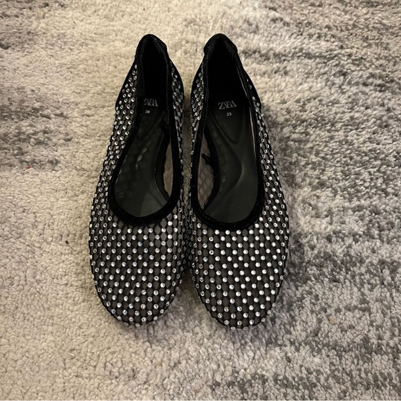 Zara Mesh Flats - Picture 2 of 7